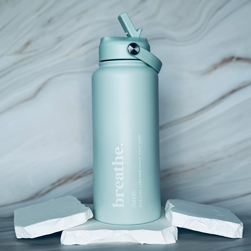 1 Litre Insulated Bottle with Sip Lid & FREE Magnetic Phone Holder Lid