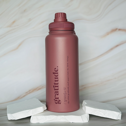 1 Litre Insulated Bottle + Sip Lid + FREE Magnetic Phone Holder Lid